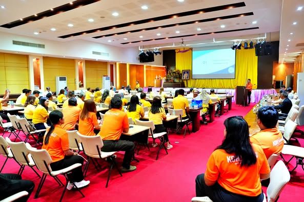 community management study visit
